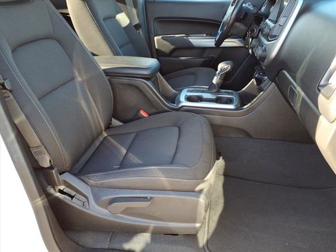 Used 2022 Chevrolet Colorado LT image 11