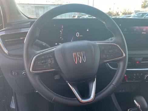 Used 2025 Buick Encore GX Preferred FWD image 34