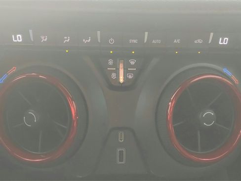 Used 2020 Chevrolet Blazer RS w/ LPO, Floor Liner Package image 25