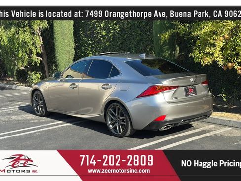 Used 2019 Lexus IS 300 F Sport w/ F Sport Package RWD image 9