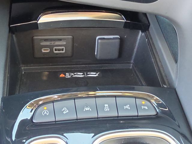 Certified 2023 Buick Envision Avenir AWD/4WD image 32