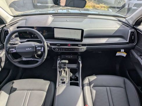 New 2026 Kia Sorento EX w/ EX Premium Package FWD image 14