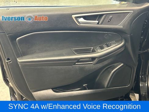 Used 2024 Ford Edge SEL w/ Convenience Package image 16