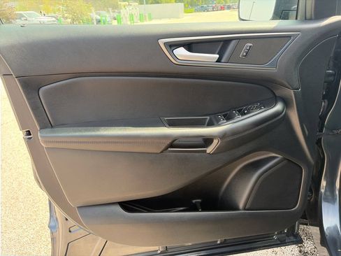 Used 2024 Ford Edge SE AWD/4WD image 13