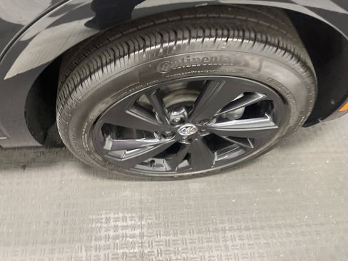 Used 2023 Buick Envision Preferred w/ Sport Touring Package image 27