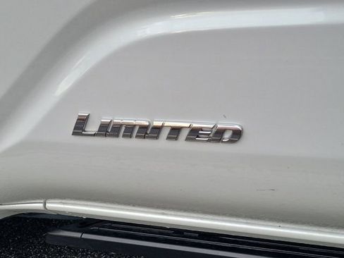 Used 2026 Toyota 4Runner Limited AWD/4WD image 5