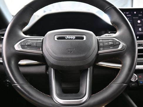 Used 2022 Jeep Compass Limited AWD/4WD image 23