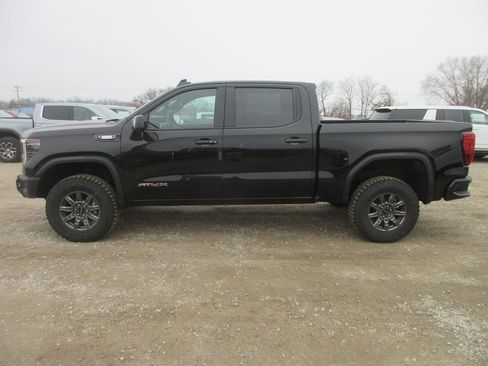 New 2026 GMC Sierra 1500 AT4X image 10