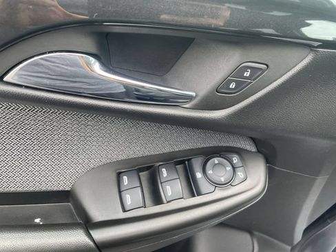 Used 2025 Chevrolet TrailBlazer LT FWD image 15