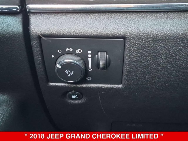 Used 2018 Jeep Grand Cherokee Limited AWD/4WD image 18