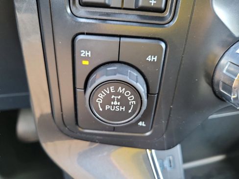 Used 2022 Ford F150 XLT w/ Equipment Group 302A High image 25