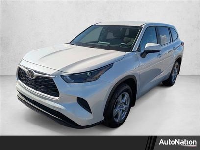 Used 2023 Toyota Highlander L