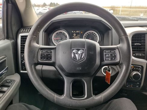 Used 2019 RAM 1500 Classic SLT image 19