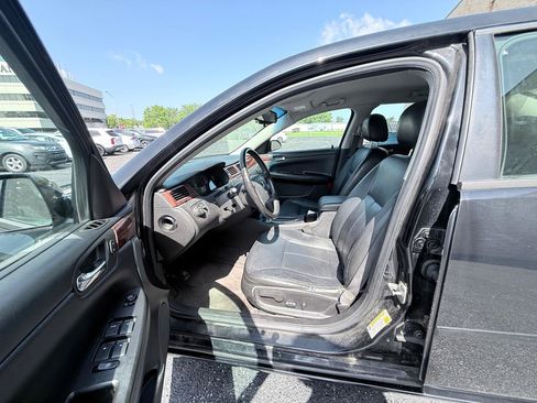 Used 2007 Chevrolet Impala LT FWD image 10