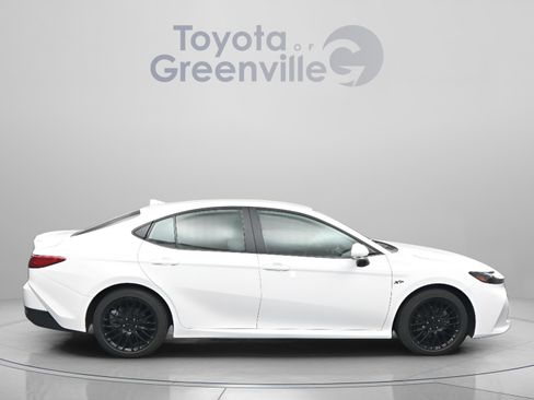 Used 2025 Toyota Camry LE w/ Convenience Package FWD image 15