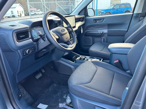 New 2025 Ford Maverick XL w/ Equipment Group 101A image 18