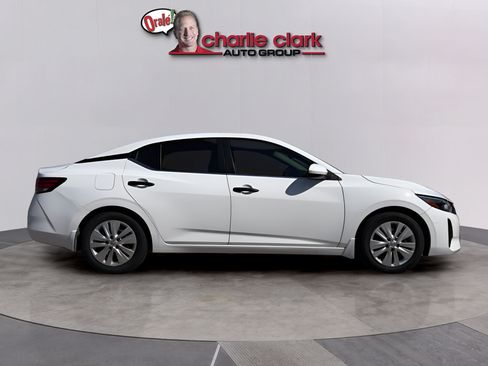 Used 2024 Nissan Sentra S FWD image 6