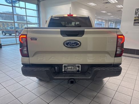 New 2025 Ford Ranger XLT w/ FX4 Off-Road Package image 15