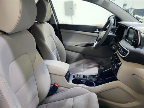 Used 2019 Hyundai Tucson SE image 23