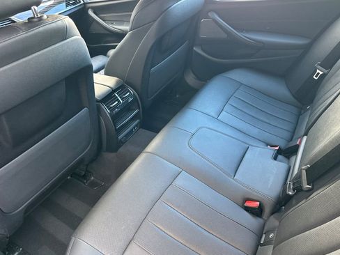 Used 2023 BMW 530i w/ M Sport Package RWD image 12
