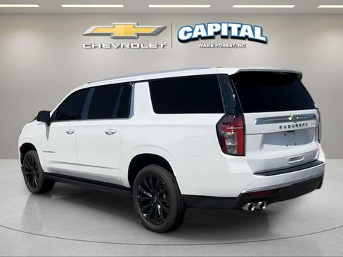 Used 2024 Chevrolet Suburban High Country AWD/4WD image 3