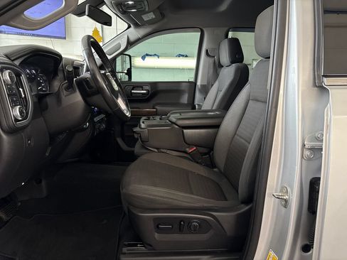 Used 2020 GMC Sierra 1500 SLE w/ SLE Value Package AWD/4WD image 12