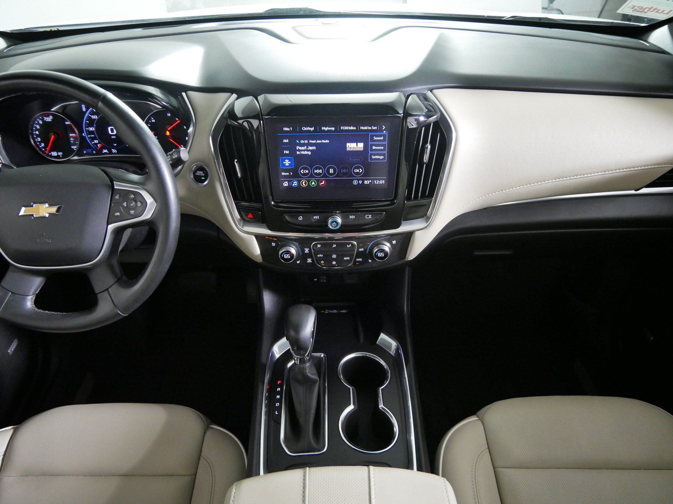 Certified 2023 Chevrolet Traverse Premier w/ LPO, Floor Liner Package AWD/4WD image 10