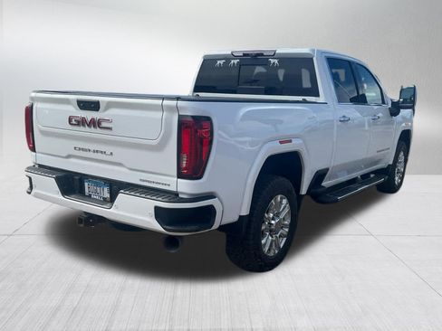 Used 2020 GMC Sierra 3500 Denali w/ Denali Ultimate Package AWD/4WD image 3
