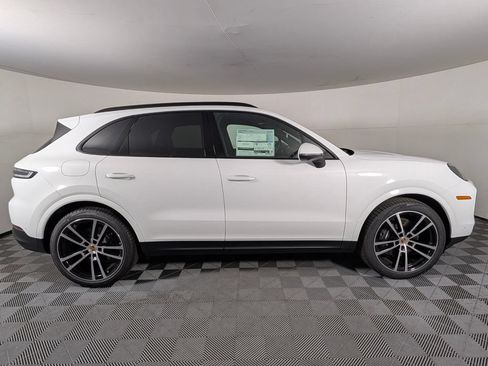 New 2026 Porsche Cayenne AWD/4WD image 8