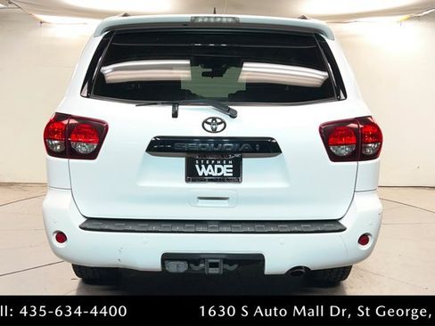 Used 2021 Toyota Sequoia TRD Sport AWD/4WD image 4