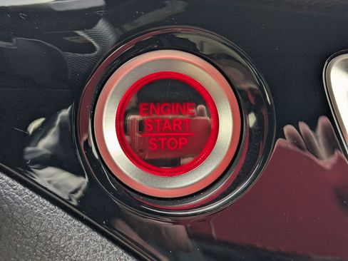 Certified 2025 Honda Ridgeline Black Edition image 22