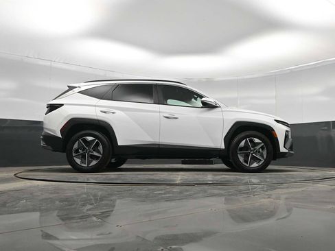 Certified 2025 Hyundai Tucson SEL image 40