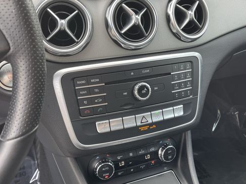 Used 2020 Mercedes-Benz GLA 250 image 23