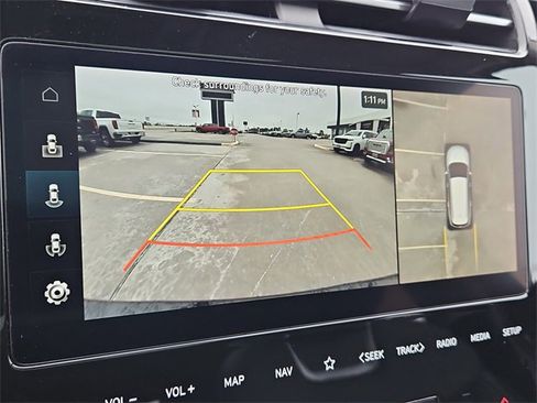 Used 2024 Hyundai Tucson Limited image 24