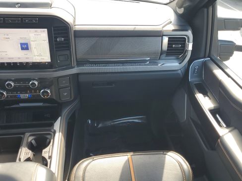 Certified 2023 Ford F250 Platinum image 16