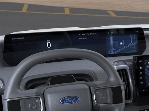 New 2025 Ford Expedition Active image 13