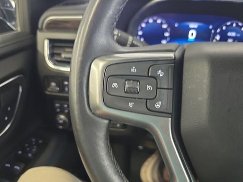 Used 2022 Chevrolet Tahoe LT w/ LT Signature Package AWD/4WD image 21