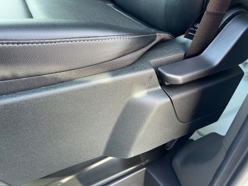 New 2026 Ford Transit 250 148 Medium Roof image 9