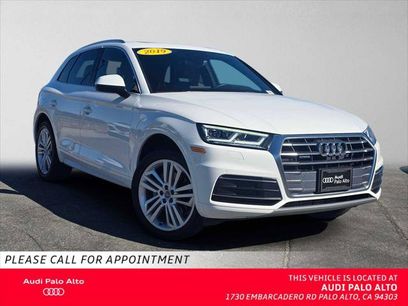 Used 2019 Audi Q5 2.0T Premium Plus w/ Premium Plus Package