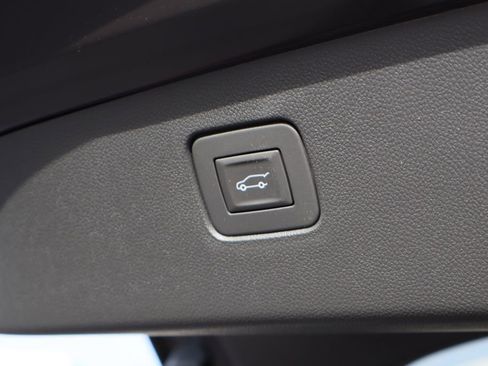 New 2026 Buick Envista Sport Touring image 22