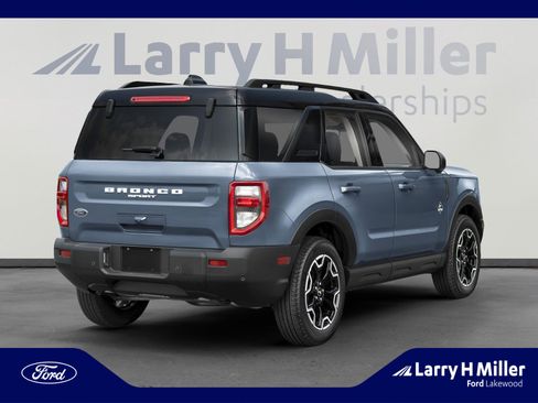 New 2026 Ford Bronco Sport Outer Banks image 2