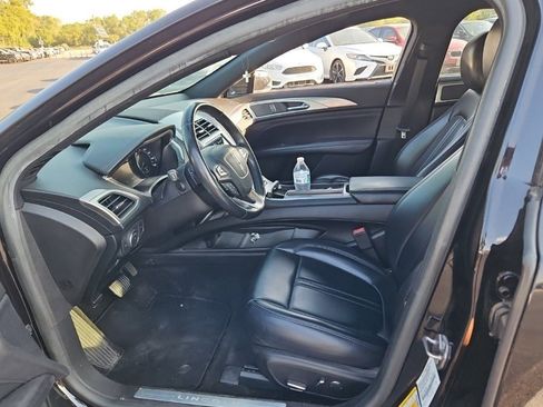 Used 2019 Lincoln MKZ Premiere image 23