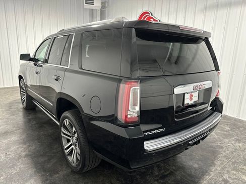 Used 2019 GMC Yukon Denali w/ Denali Ultimate Package AWD/4WD image 8