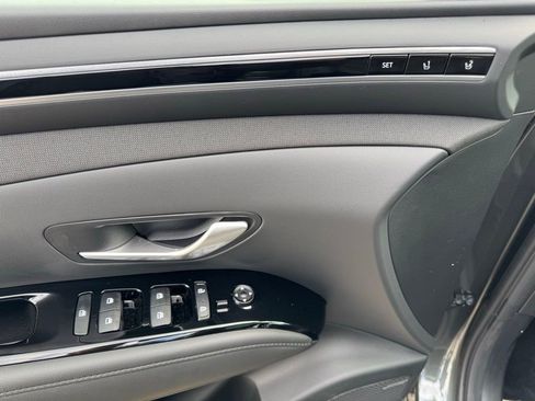 New 2024 Hyundai Tucson Limited AWD/4WD image 16