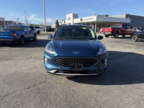 Used 2020 Ford Escape SEL image 4