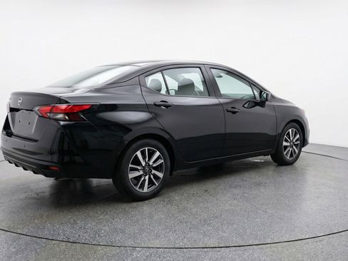 Used 2025 Nissan Versa SV FWD image 9