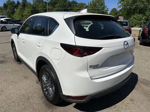 Used 2017 MAZDA CX-5 Sport AWD/4WD image 4