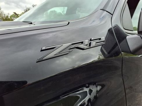 New 2025 Chevrolet Silverado 1500 ZR2 w/ Dark Appearance Package image 17