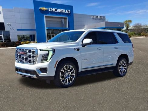 Used 2025 GMC Yukon Denali AWD/4WD image 33