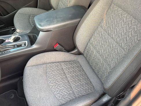 Used 2024 Chevrolet Equinox LT FWD image 28